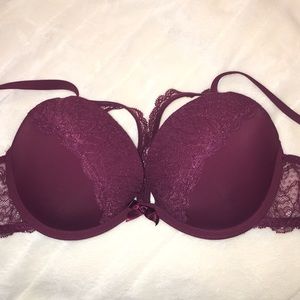 Undiz padded lace push up bra